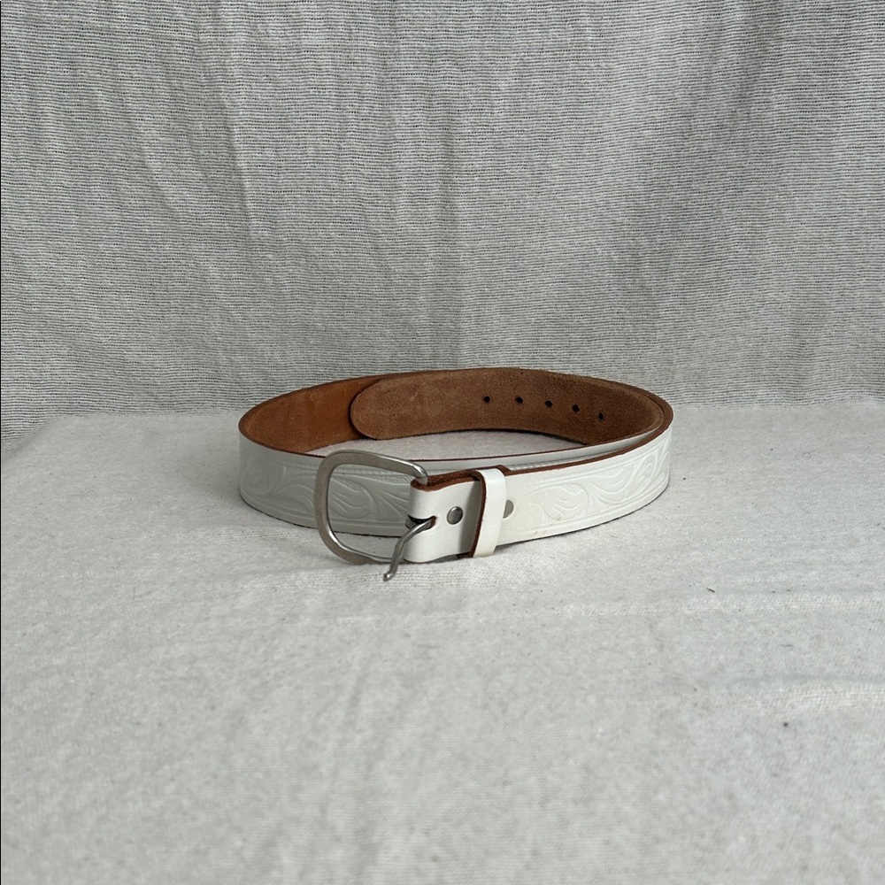 Looper Tooled Embossed Western Leather Belt